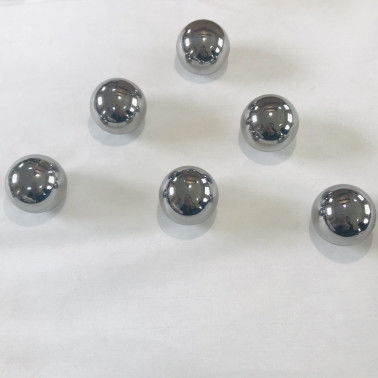 100Cr6 उच्च परिशुद्धता असर बॉल्स 45.06mm 1.774016 &quot;E52100 हाई क्रोम स्टील बॉल