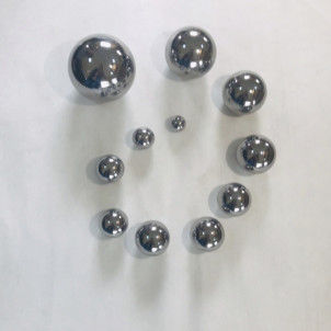 बॉल बेयरिंग के लिए HRc61 HRc67 मेटल स्टील बॉल्स 44.56mm 1.754331&quot;