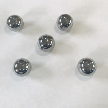GCr15 पीस स्टील बॉल्स HRc61 - HRc67 31.66mm 1.2464567 &quot;OEM ODM